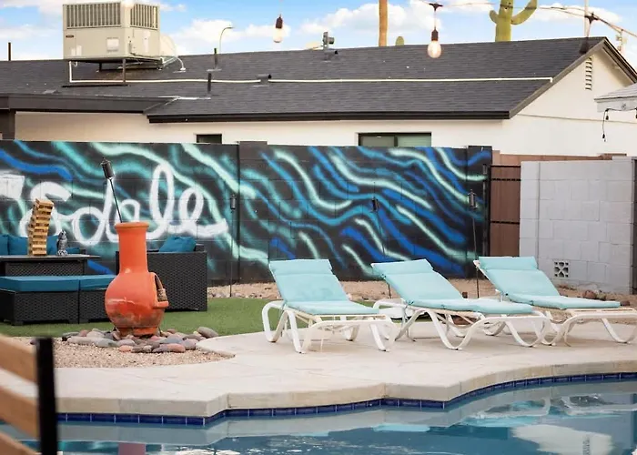 Oasis W Heated Pool Near Old Town