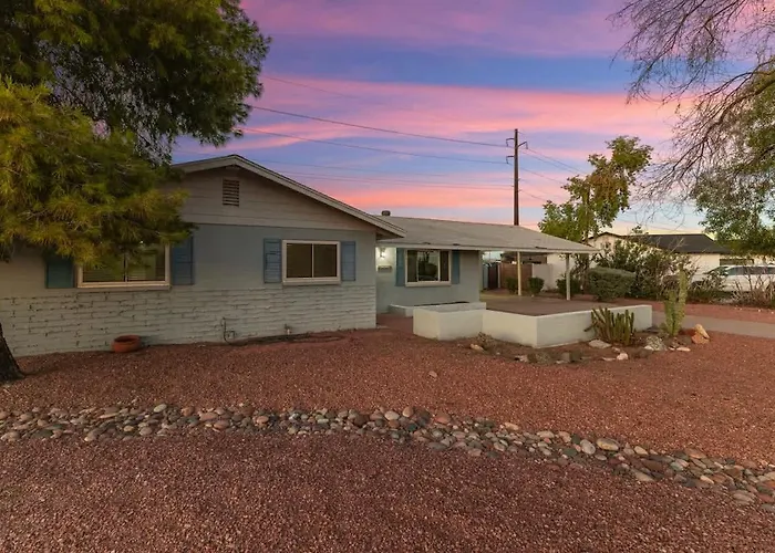 Oasis W Heated Pool Near Old Town *